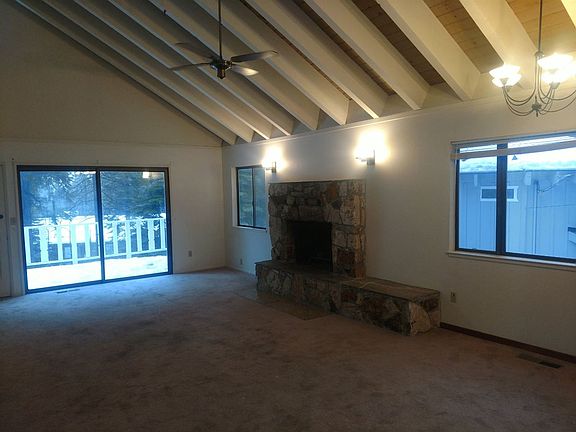 3rd image of 4474 Northridge Dr