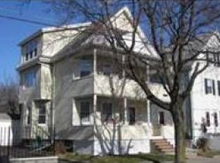 43 Kinsman St, Everett, MA 02149