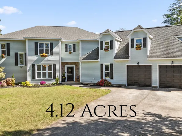 453 Harvest Ln, Rock Spring, GA 30739