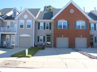 166 La Costa Dr, Blackwood, NJ 08012