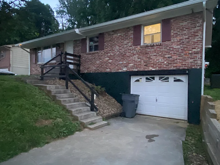 176 Springdale Rd — Photo 1
