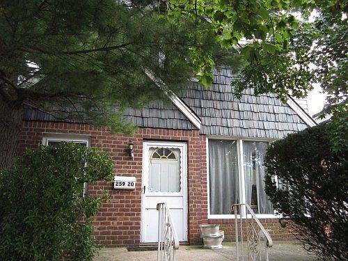 4th image of 25920 81st Ave