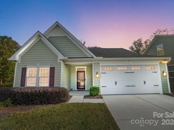 1717 Slippery Rock Ln, Monroe, NC 28112