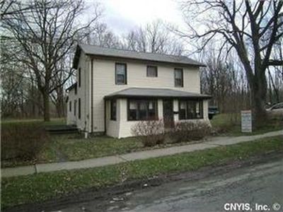 77 Chapman Ave, Auburn, NY, 13021