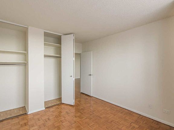 4th image of 166 E 35th St #12L