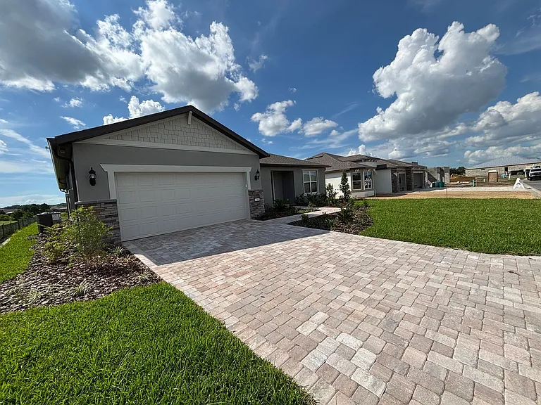 6360 SW 82nd Ter — Photo 5