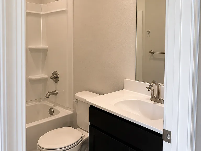 3547 Conifer Cir — Photo 2