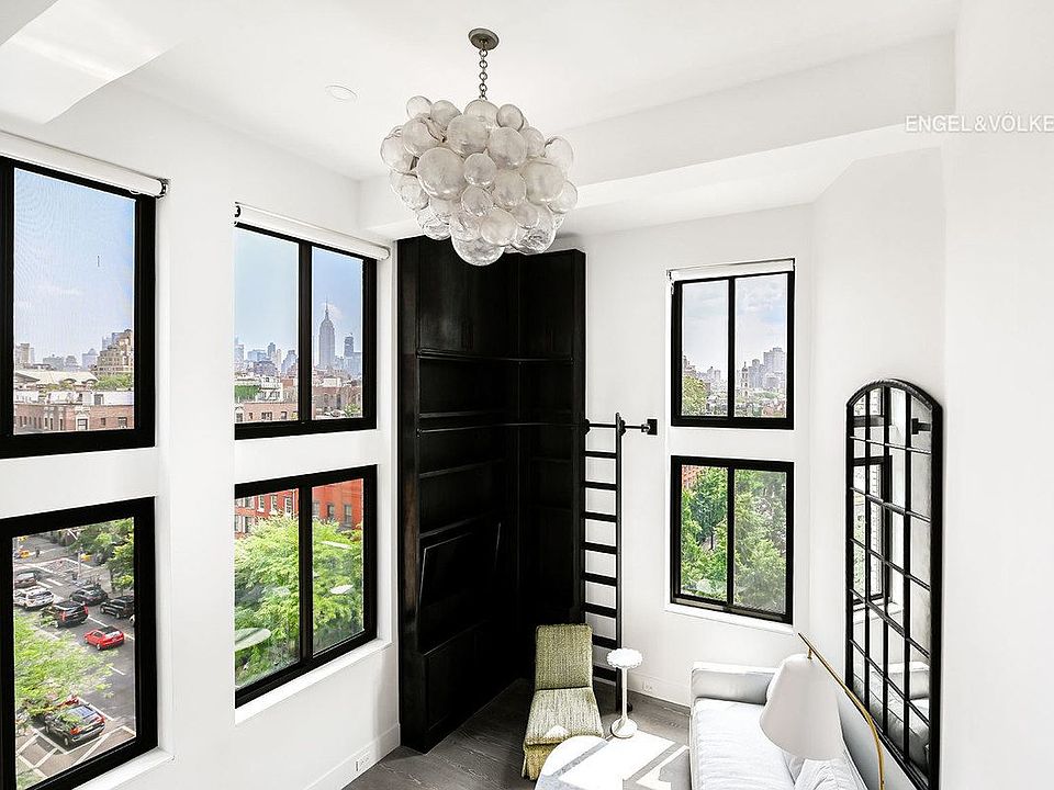 1st image of 421 Hudson St APT 501