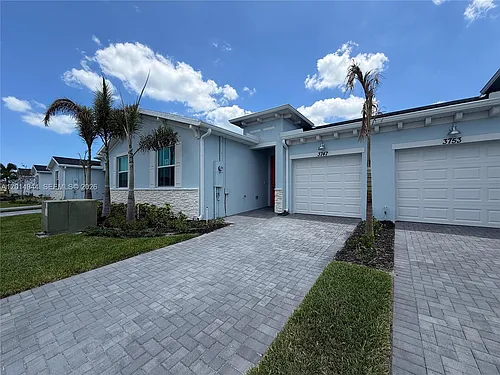 3747 Harborside Ave #3747 Photo 1