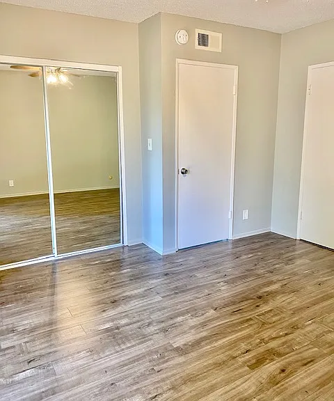 501 Magnolia St #208 — Photo 10