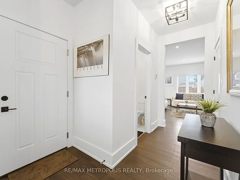 212 Iva St — Photo 4