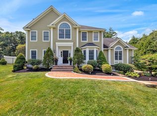 11 Stonebridge Rd, Groveland, MA 01834
