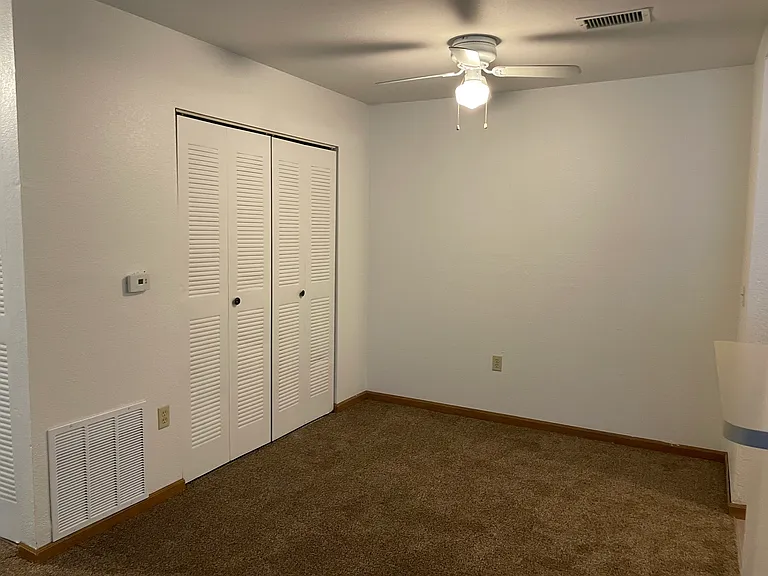 4621 N Park Ln #4621 — Photo 3