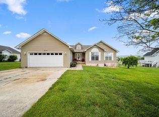 3420 Wj Robinson Rd, Cookeville, TN 38506