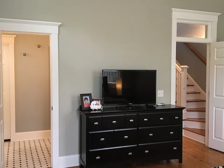59 Grace Park — Photo 11