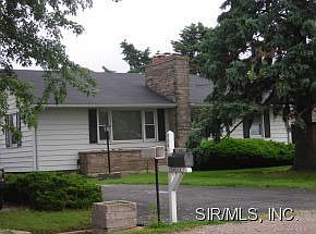 2nd image of 309 W Lincoln Ave
