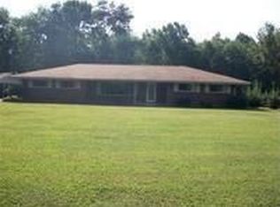 3749 Spring Grove Rd, Bethel, OH 45106