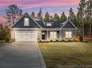 811 Rhum Dr, Fayetteville, NC 28311