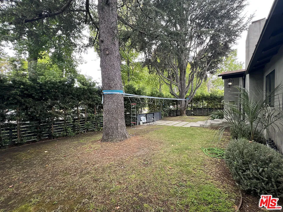 4 bed, 5.0 bath, 2784 sqft, $14,500 — Photo 2
