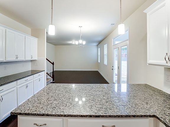 Photo representation of Harper plan. Colors, finishes and options will vary.