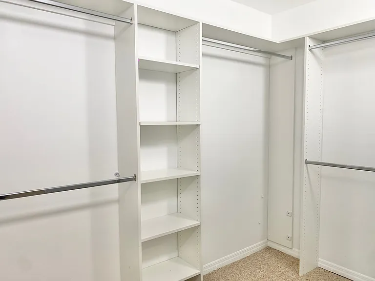 16400 Collins Ave #542 — Photo 28