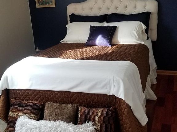 5th image of 3336 N Milwaukee Ave #1-A