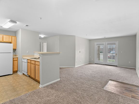 4th image of 100 Stonebridge Way #400-4207