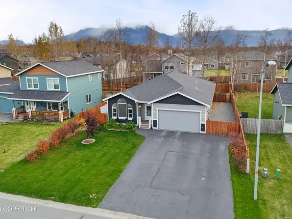 1220 W Mike St, Palmer, AK 99645