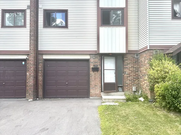 24 McCallum Ct, Brampton, ON L6W 3M4