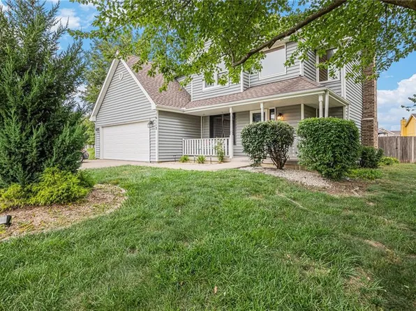 16113 Harold Dr, Belton, MO 64012