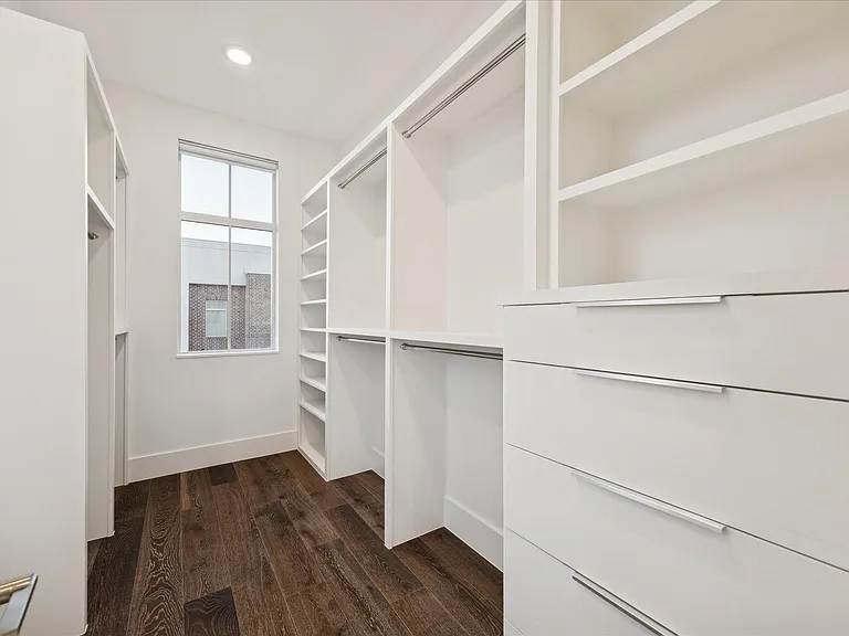 1430 Lake Pointe Pkwy — Photo 14