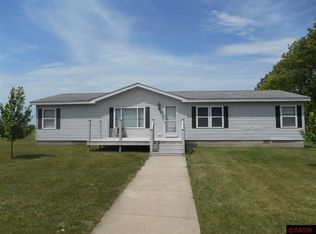 217 S 4th Ave W, Truman, MN 56088
