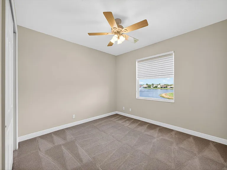 12054 Aviles Circle Palm — Photo 26