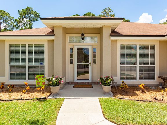 3rd image of 12558 HIDDEN GARDENS Drive W