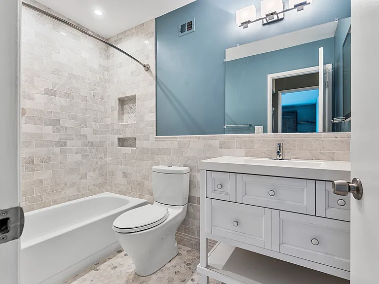 11120 Harbor Ct #1120 — Photo 29