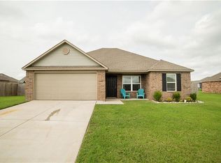 1280 General Marmaduke Dr, Prairie Grove, AR 72753