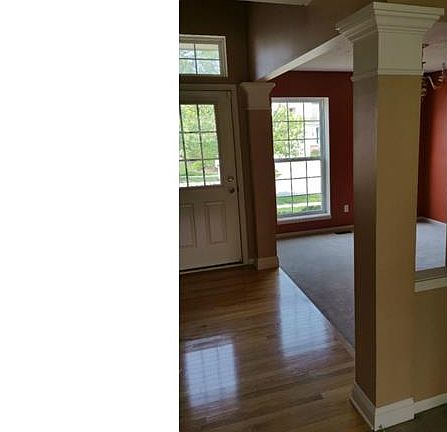 3rd image of 2292 Becket Cir
