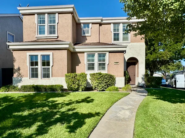 8200 Winterhead Ln, Sacramento, CA 95823