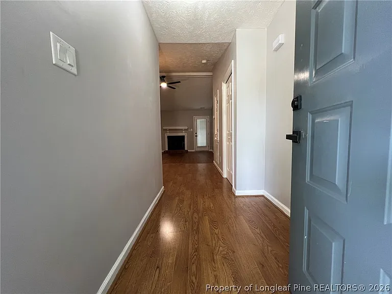 2105 Wexford Oaks Ct — Photo 5
