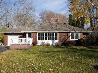 786 Oakwood Ave, East Aurora, NY 14052