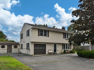 4 Rainbow Ter, Danvers, MA 01923
