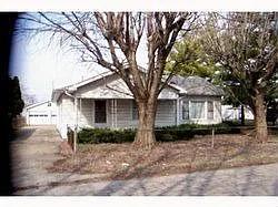 818 Woodrow Ave photo 1