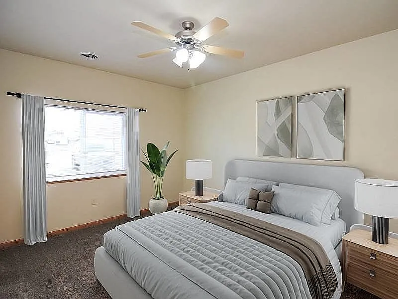 Mountain View Village — Photo 3