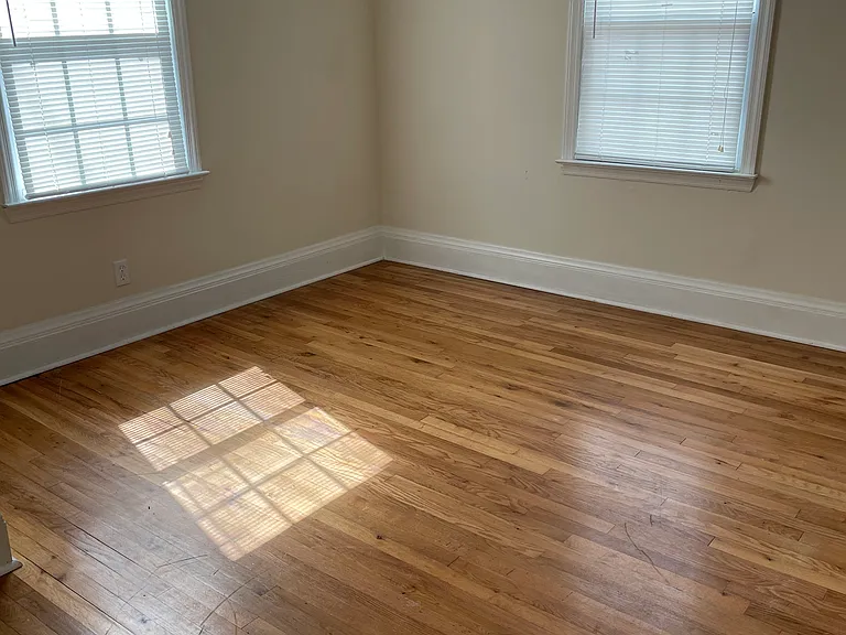 808 N Main St — Photo 6