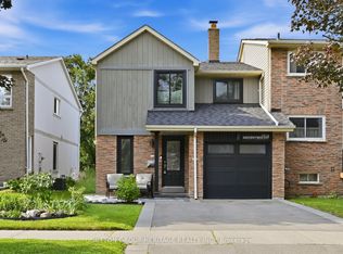 1916 Malden Cres, Pickering, ON L1V3G5
