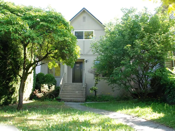 3276 W 32nd Ave, Vancouver, BC V6L 2C3