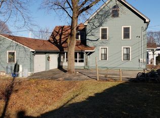 3 Foster St, Woburn, MA 01801