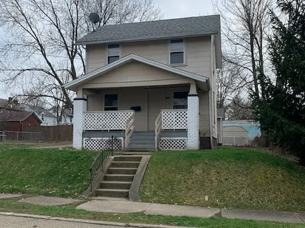 1210 17th St NE, Canton, OH 44705
