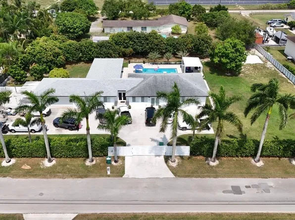 22905 SW 172nd Ct, Miami, FL 33170