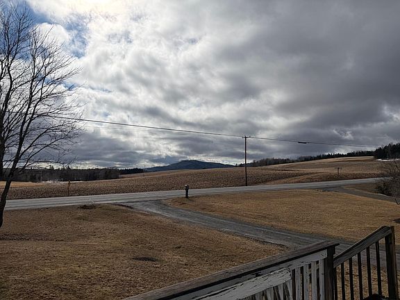 5th image of 536 Fort Road